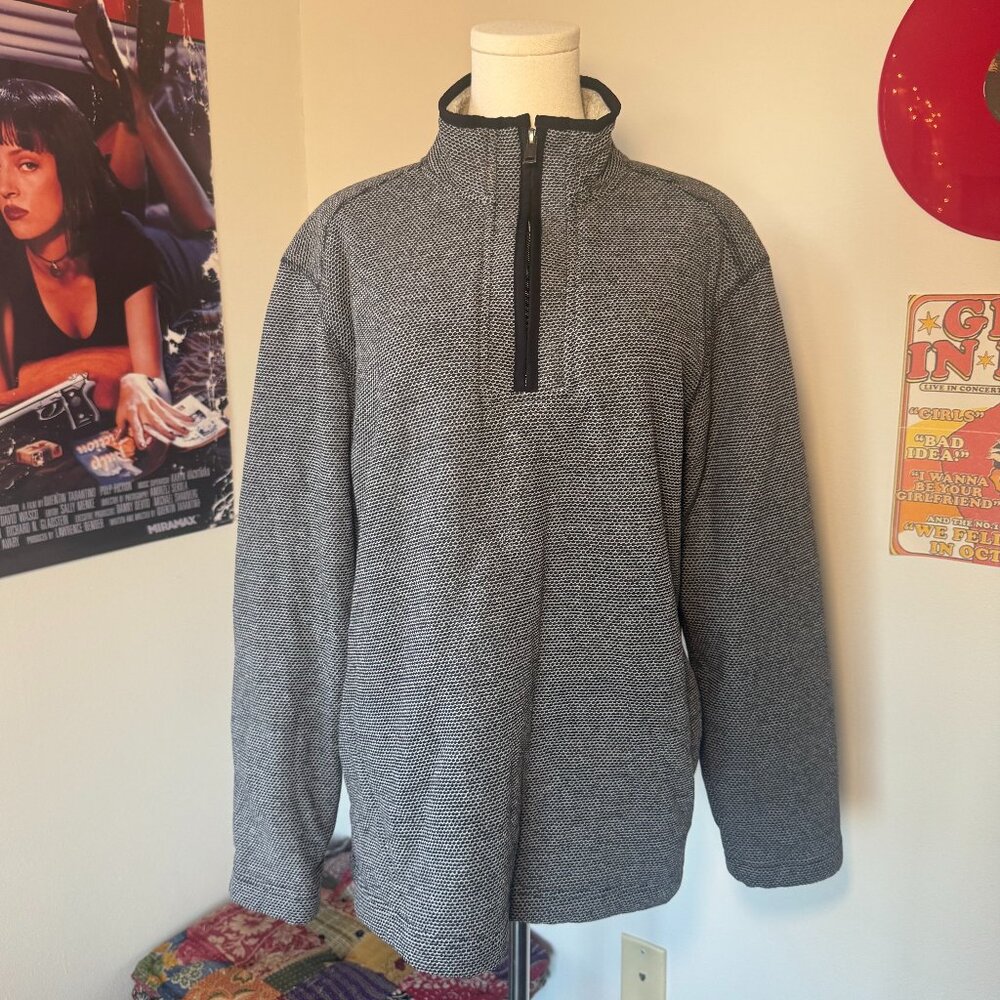 Orvis 3/4 Zippered Black, White, and Grey Patterned Pullover Sweater